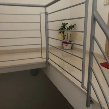 Apartment Mansarda Mentana Due Vittoria