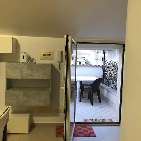 Mansarda Mentana Due Vittoria